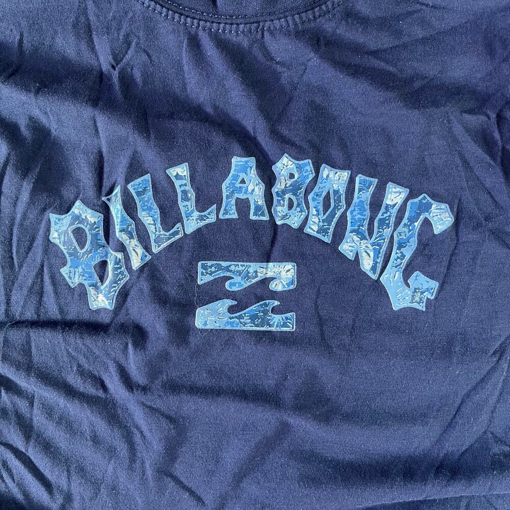 Men's billabong surf wear blue graphic T-shirt mens medium cotton-poly blend